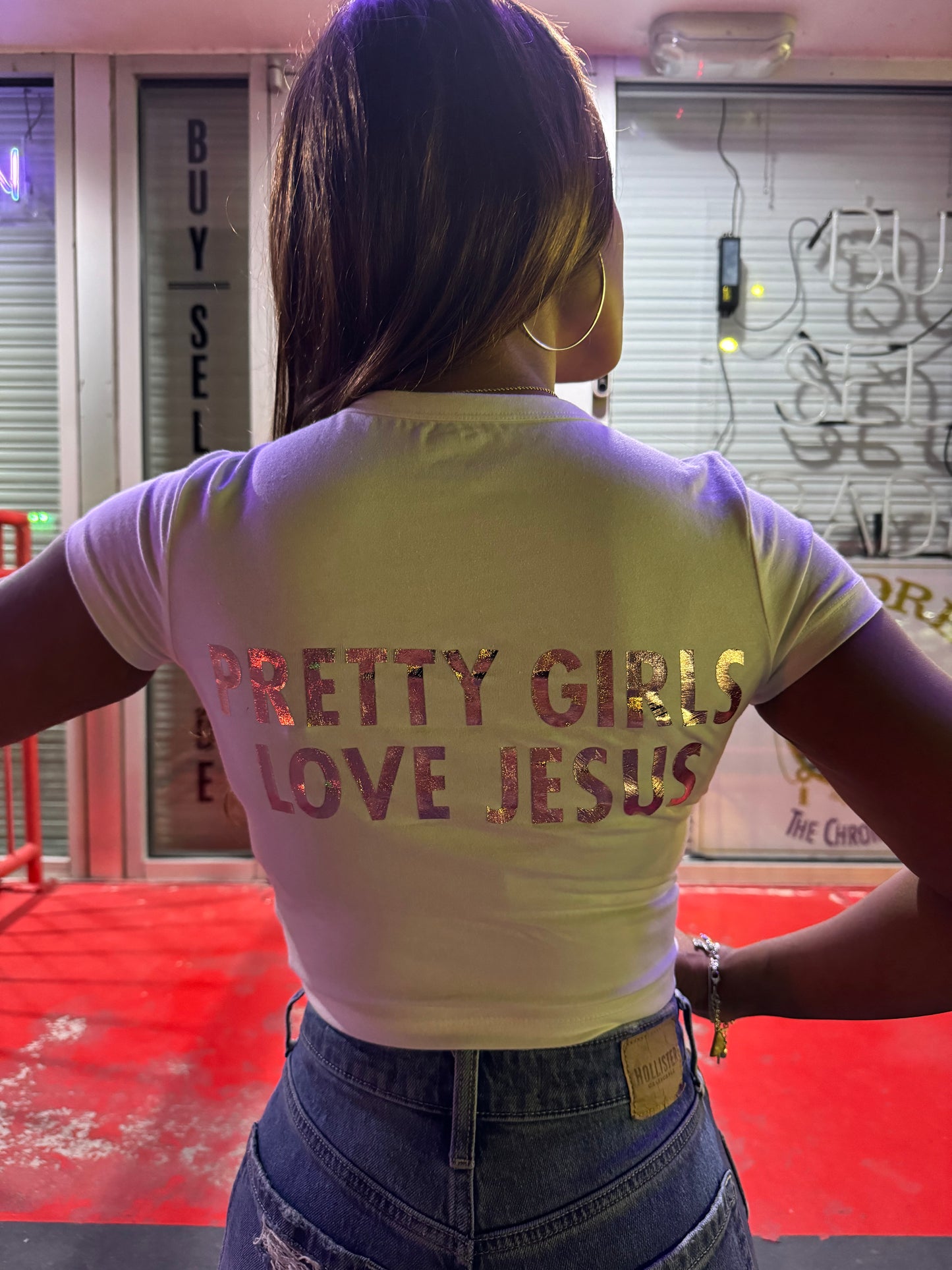 "Pretty Girls Love Jesus" - Short Sleeve